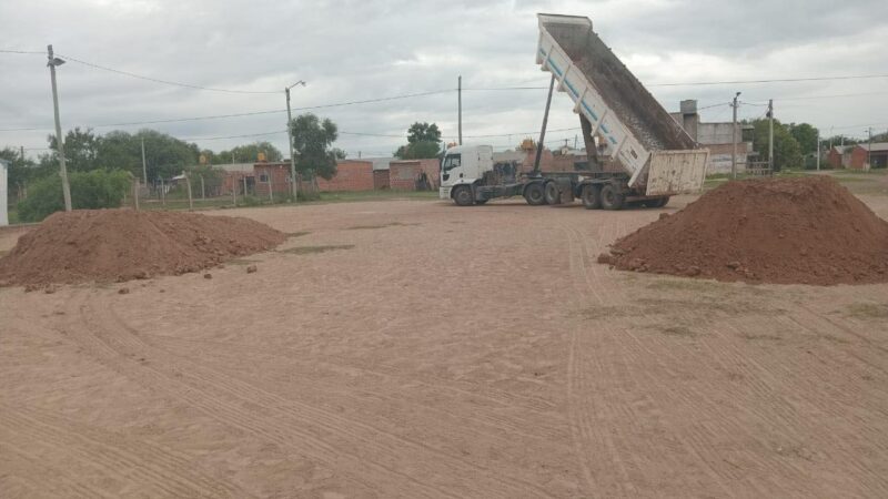El municipio de Barranqueras acondiciona los potreros de la ciudad