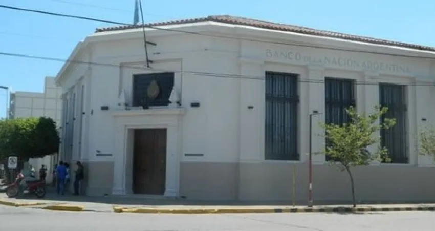 Los bancos atenderán al público solo hasta el miércoles