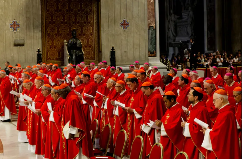 La dura sanción que puede recibir el personal del Vaticano si filtra información del cónclave