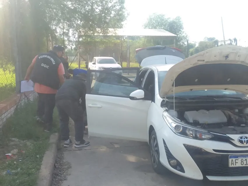 La Policía recupero una camioneta melliza que iba a ser vendida
