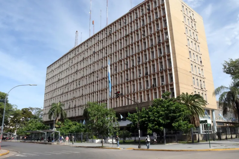 Caída del 24% real en los recursos por coparticipación recibidos por el Chaco