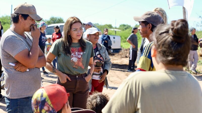 La candidata de Primero Chaco, Magda Ayala, se reunió con la Cooperativa de Ladrilleros de Sáenz Peña