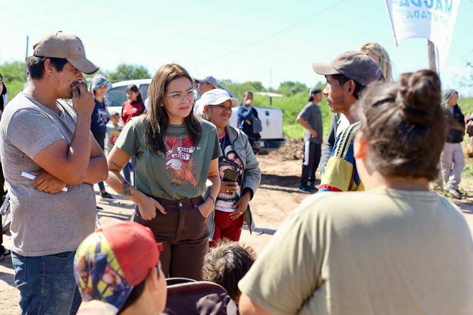 La candidata de Primero Chaco, Magda Ayala, se reunió con la Cooperativa de Ladrilleros de Sáenz Peña