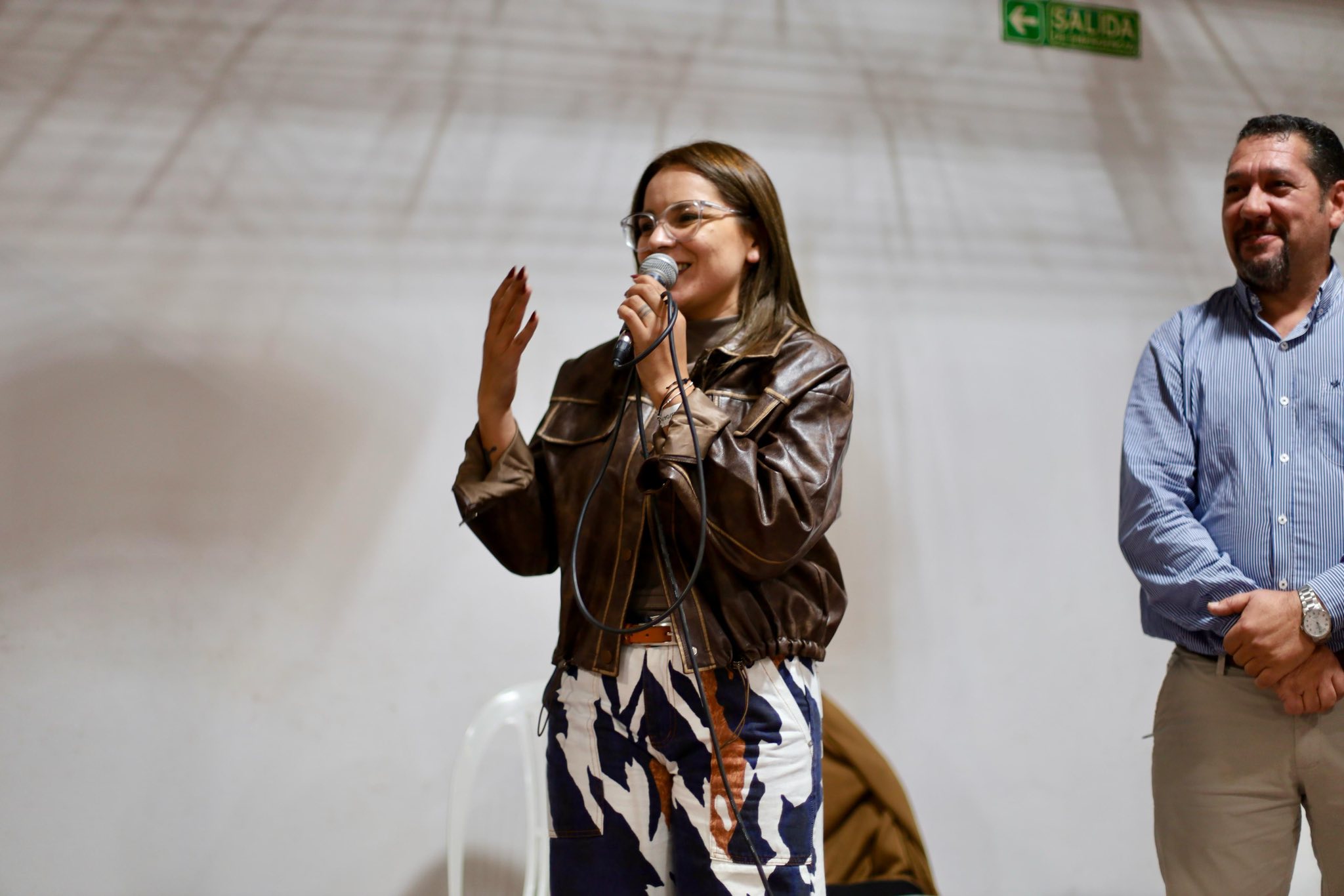 Magda Ayala saludó a los trabajadores y compartió una reunión de festejo