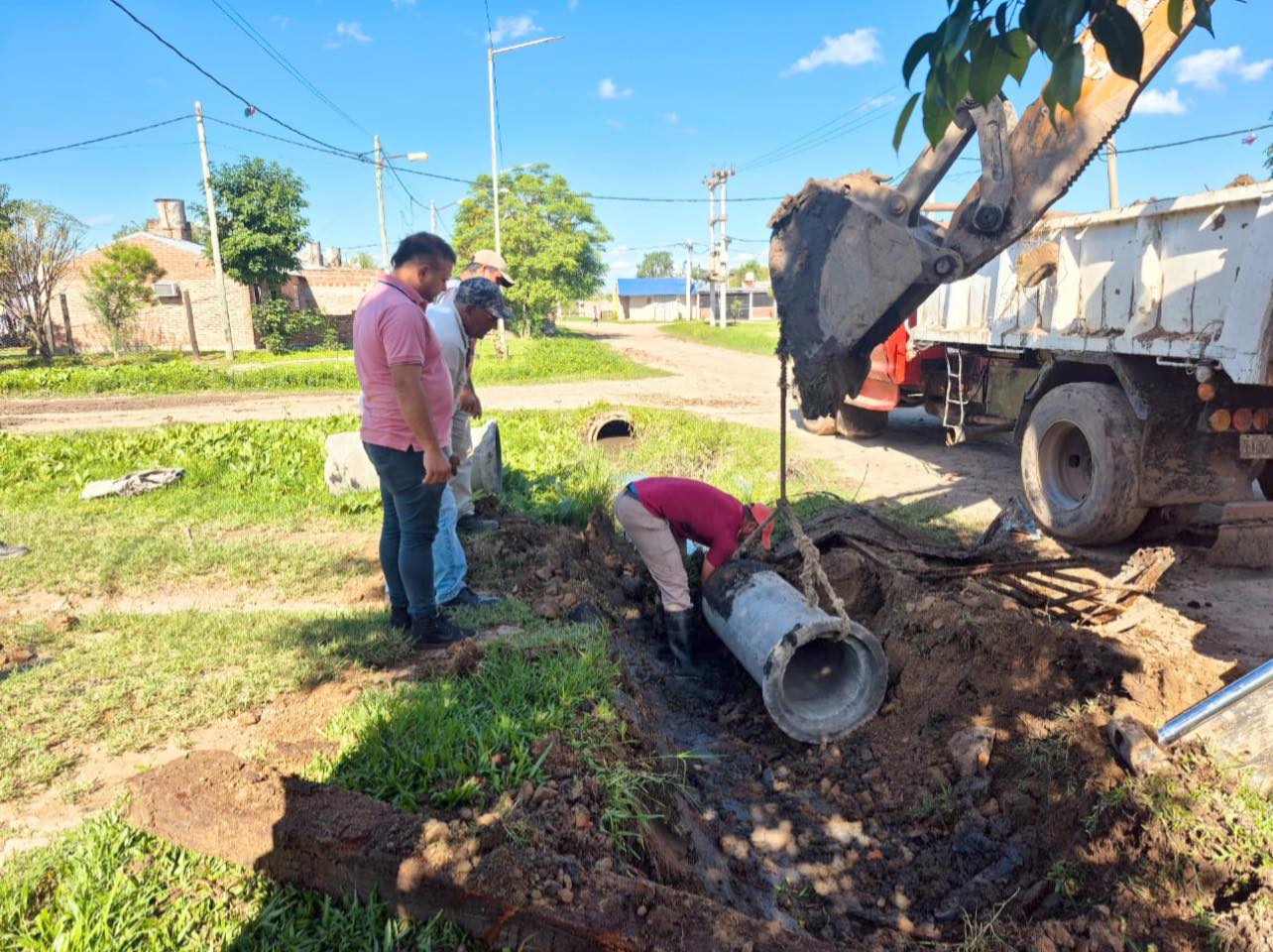 El Municipio de Barranqueras avanza en mejorar las condiciones de los barrios de la ciudad