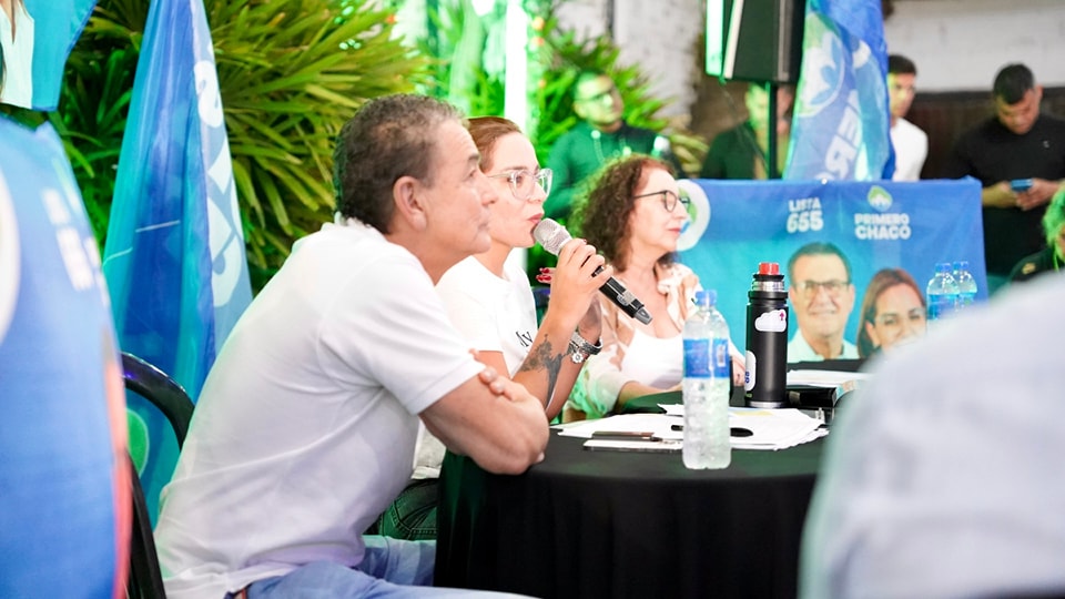 Magda Ayala y referentes de Primero Chaco se reunieron con vecino de distintos circuitos electorales