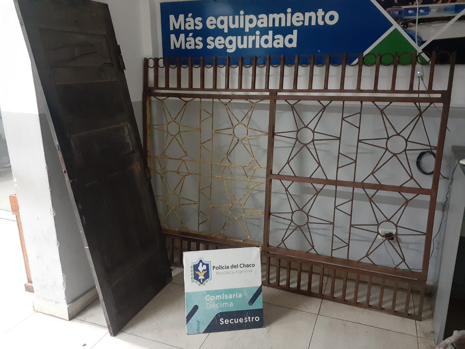Intentaron robarse un portón, la Policia actuó y lo recuperó para rápidamente