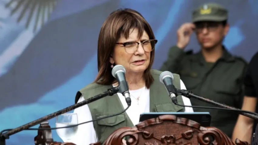 Bullrich anunciaría un refuerzo de las Fuerzas Federales en las fronteras de Misiones