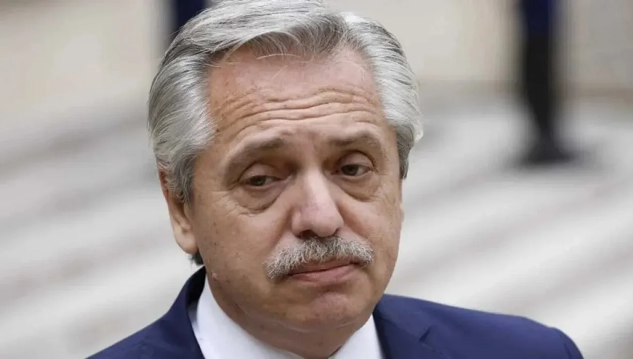 Antes de ser presidente, Alberto Fernández le facturó durante años servicios a un broker