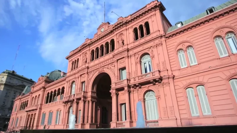 Fijan nuevos lineamientos para la acreditación periodística en Casa Rosada