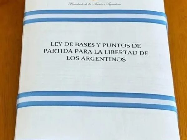 El Gobierno busca prolongar las facultades que le fueron otorgadas mediante la Ley Bases