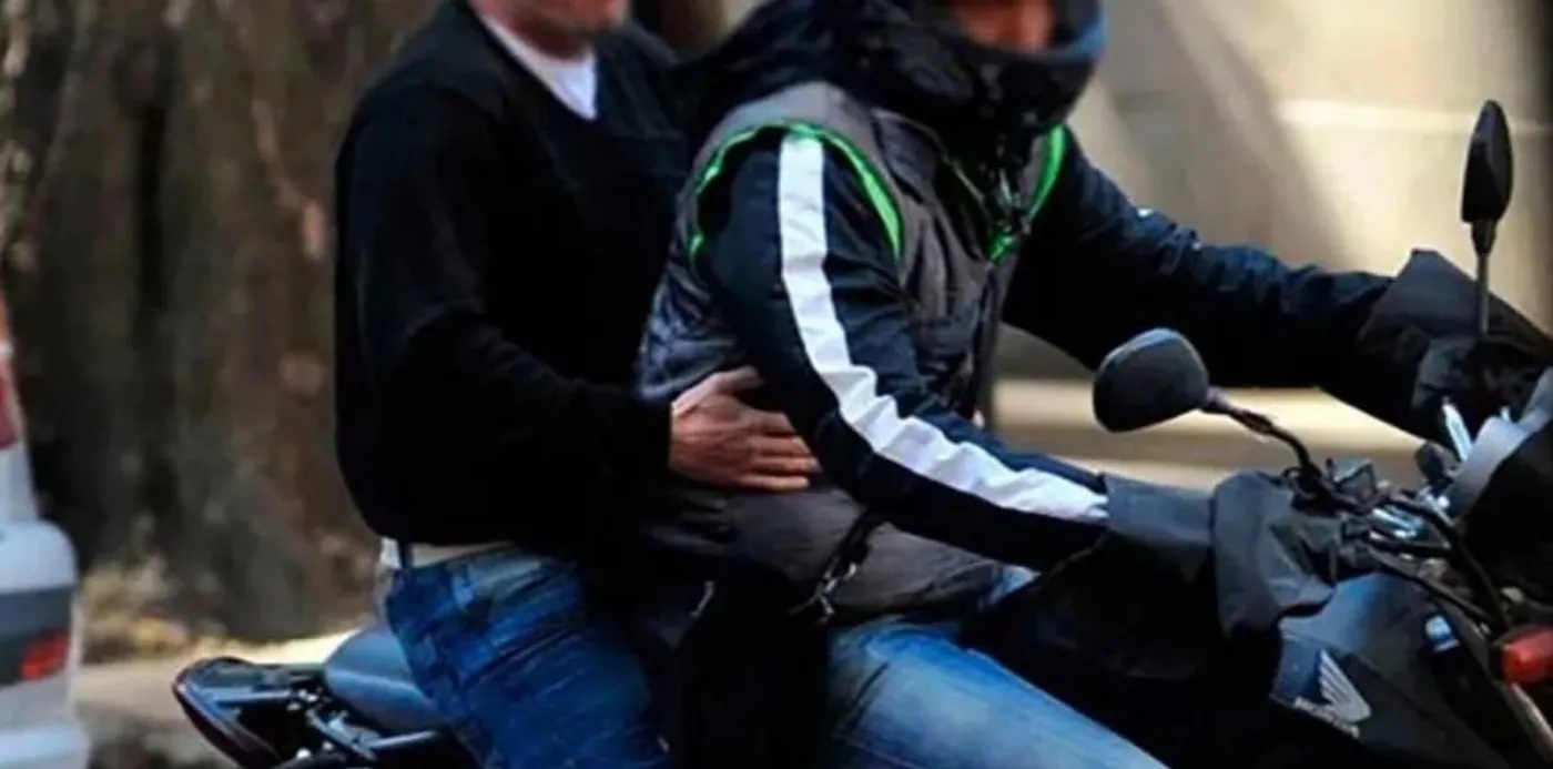 Dos adolescentes fueron asaltadas por motochorros camino a la escuela