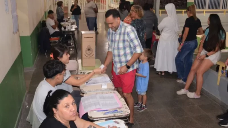 A pesar del llamado de los candidatos, hubo poco porcentajes de votantes