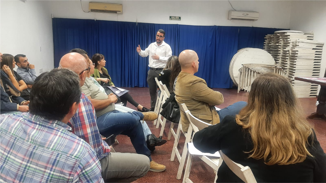 La Cámara de Comercio de Barranqueras organizó una charla informativa centrada en la nueva normativa