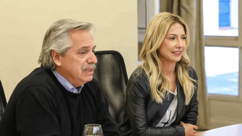 Se revelaron nuevos mensajes de texto entre Alberto Fernández y Fabiola Yáñez