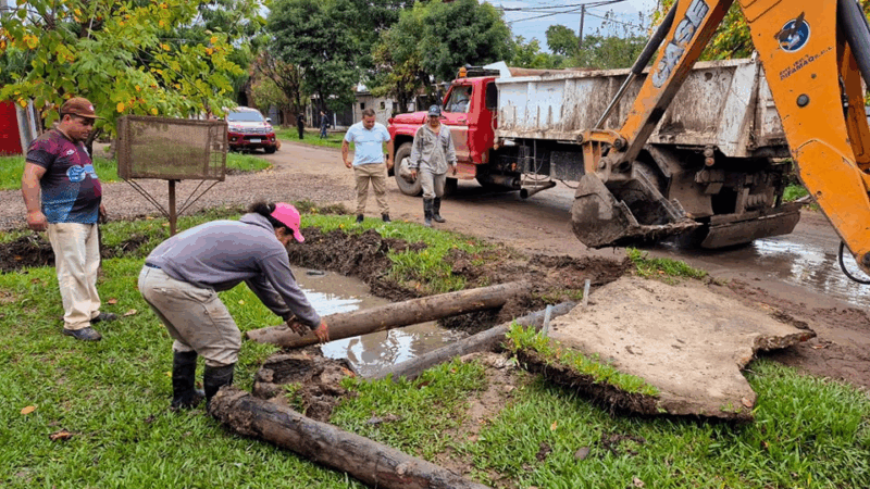La Municipalidad realizó intervenciones para optimizar el sistema de drenaje en diversos barrios