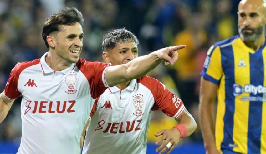 Huracán sorprendió al eliminar a Rosario Central y se convierte en el primer semifinalista del Torneo Apertura