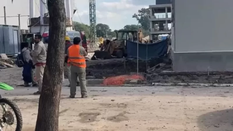 Un trabajador murió en un derrumbe de obra del gobierno provincial de Corrientes