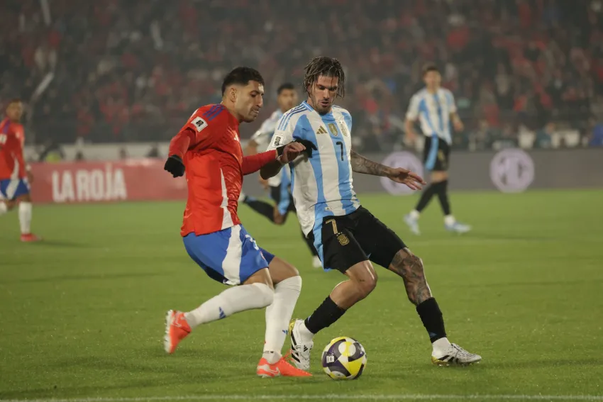 Argentina le gano a Chile con gol de Julián Álvarez