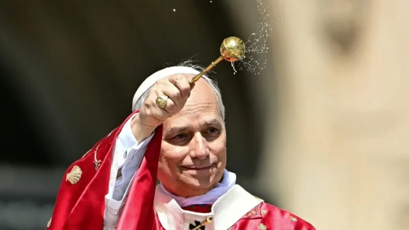 Pentecostés: el papa León XIV destacó que «el Espíritu abre fronteras donde el mundo construye muros»