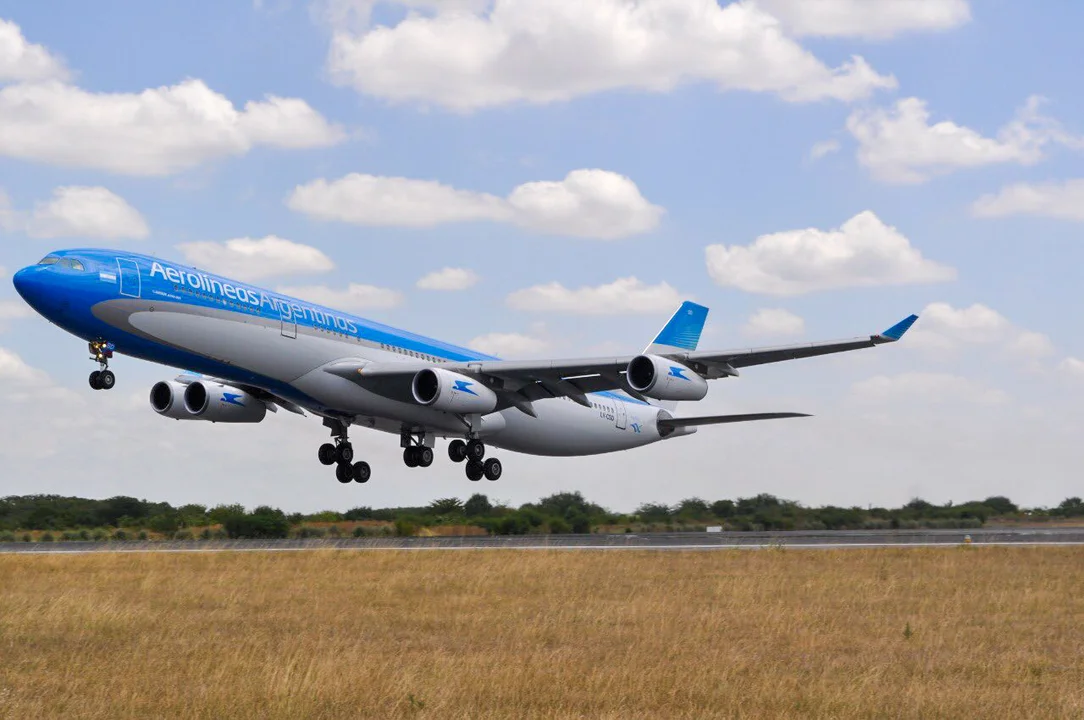 Aerolíneas Argentinas perderá más de un millón de dólares con el paro de pilotos de hoy