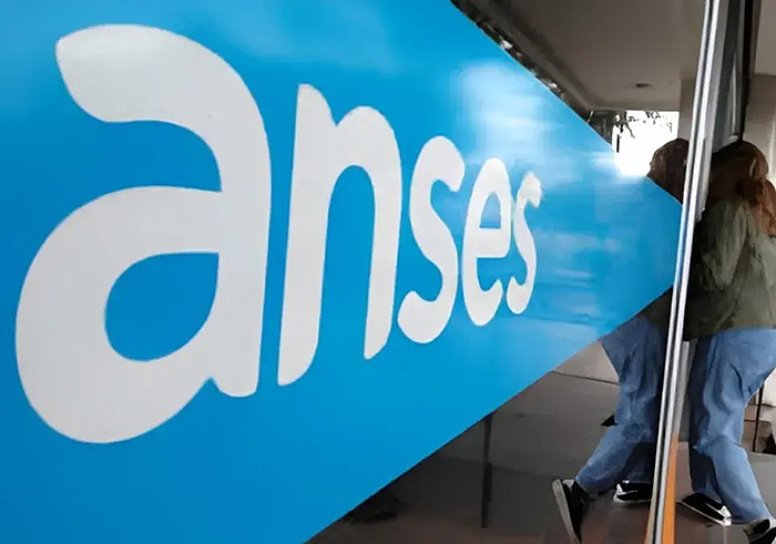 Sindicato de la ANSES denuncia persecución y promete defenderla en las calles