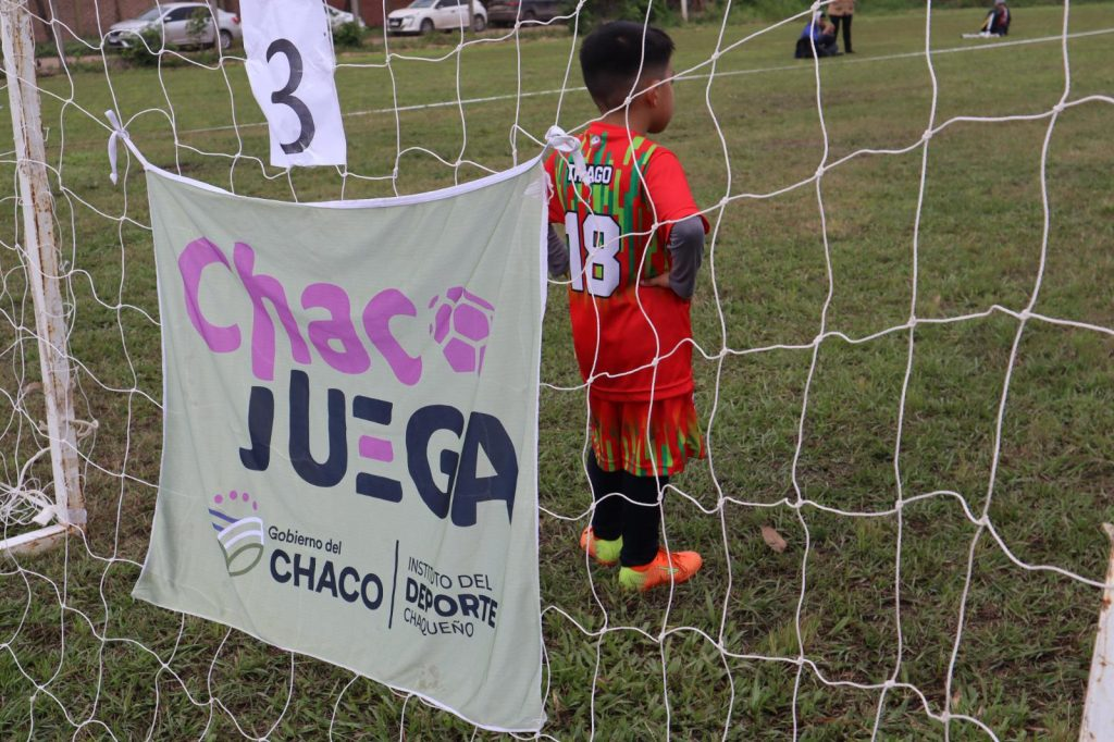 FONTANA: SE LLEVÓ A CABO UN ENCUENTRO DE ESCUELAS DE FÚTBOL