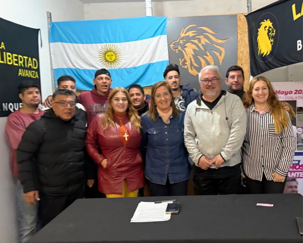 Dirigentes de LLA de Barranqueras se reunieron con el Diputado Samuel Vargas