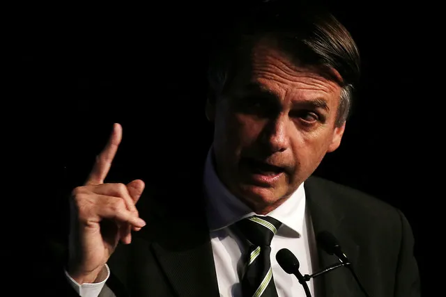 Jair Bolsonaro y su hijo han sido acusados de liderar una red de espionaje ilegal